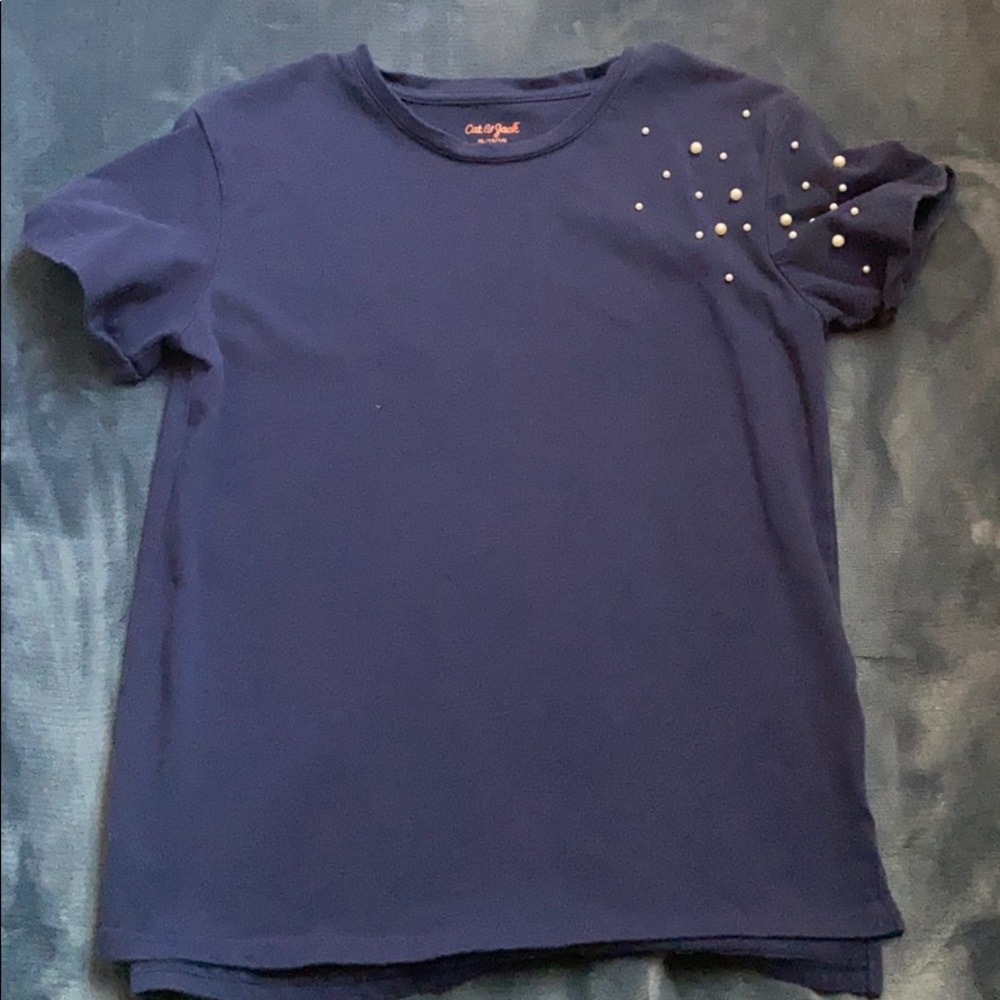 Tee